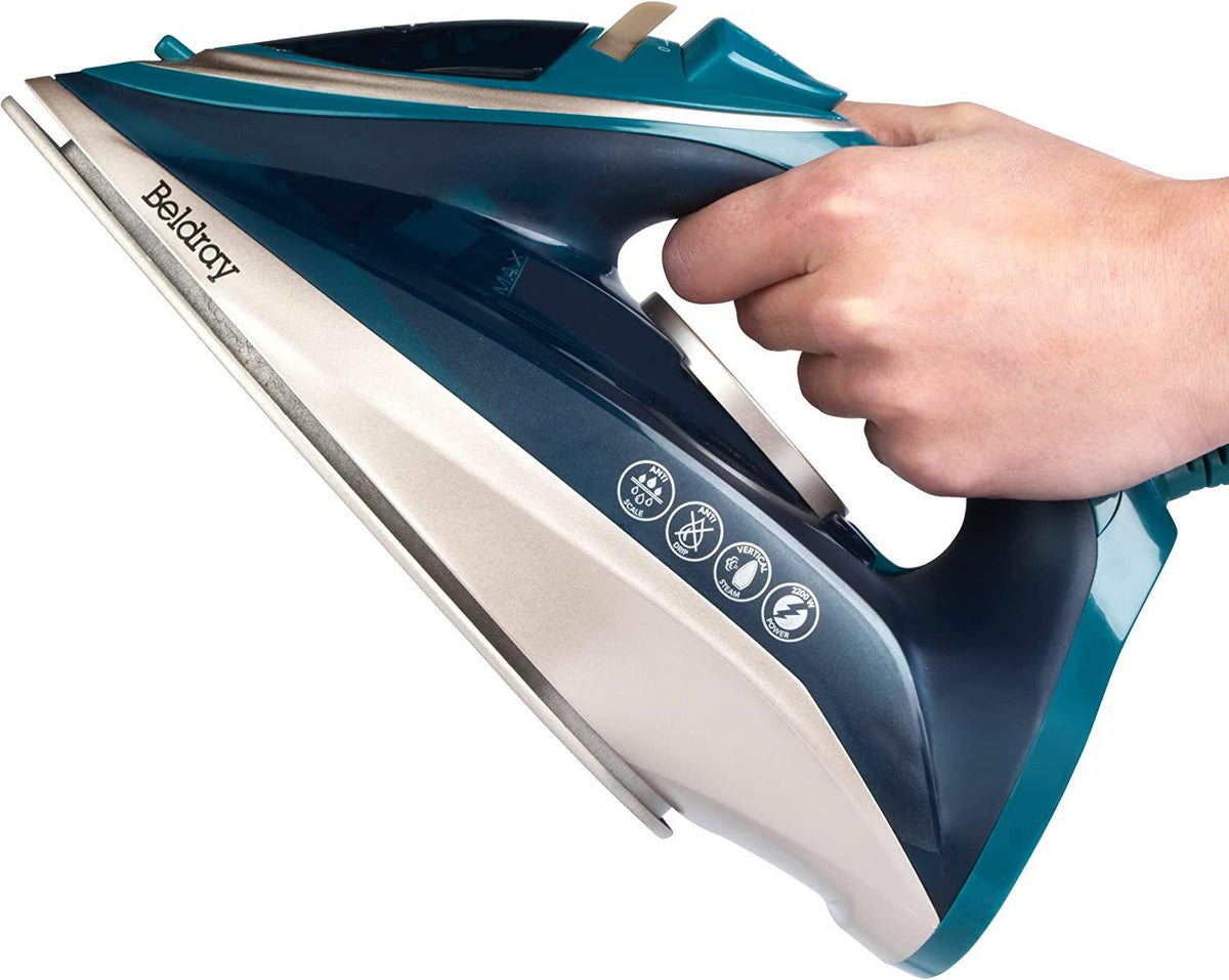 Beldray 2200W Duo Glide Steam Iron, product photo 3