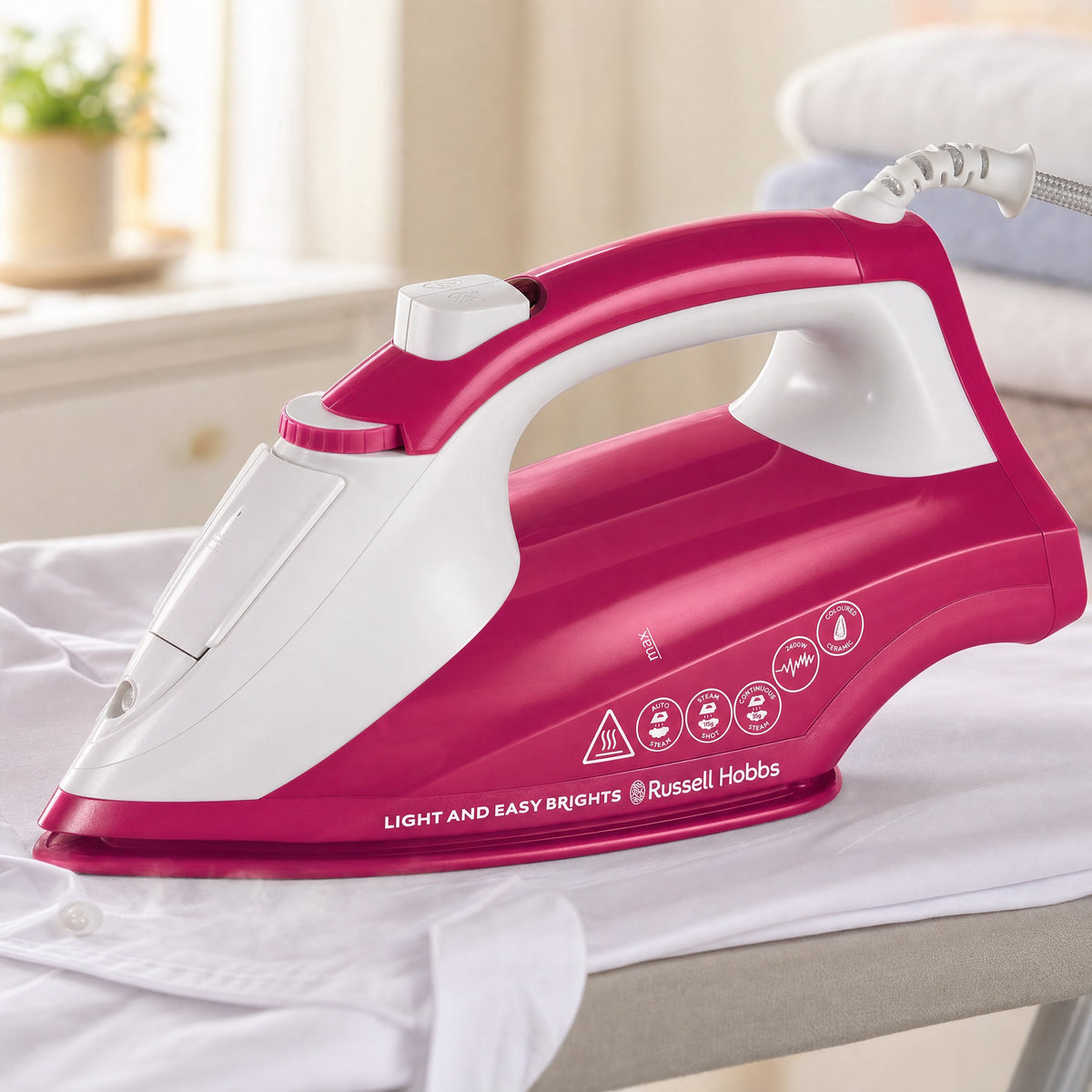 Russell Hobbs Light and Easy Brights steam iron, berry, photo 9
